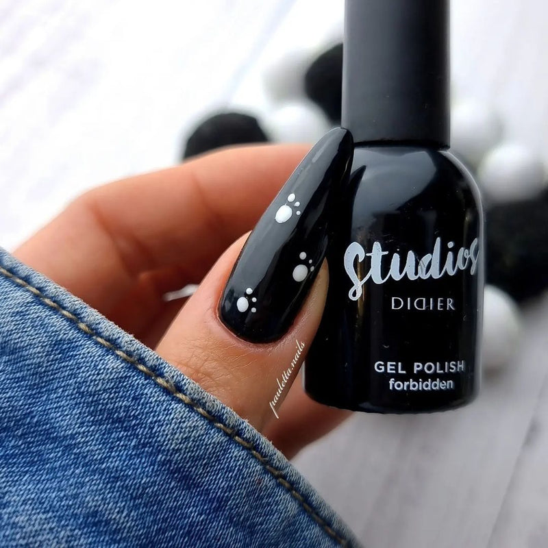 Hybrid Nagellack Studios Didier - forbidden, 8ml