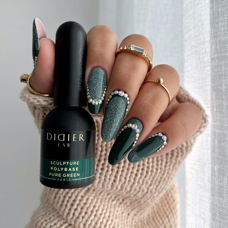 Maniküre Set mit Polybase Pure Green und Extra Bond