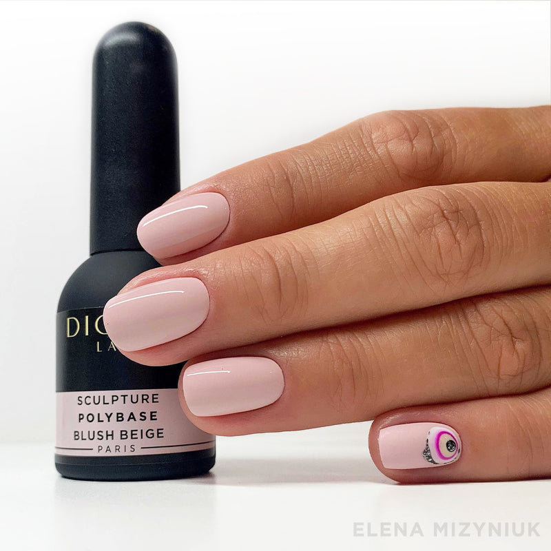 Maniküre Set mit Polybase Blush Beige und Extra Bond